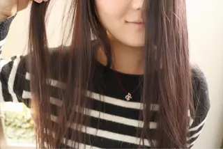 ロング カラー soins de MaLilyのヘアスタイル