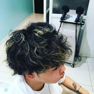 ショート Ash 中岡ゆうたのヘアスタイル