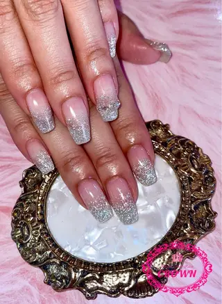 ネイル CROWN プライベートサロンのネイルデザイン