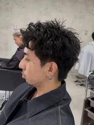 ショート パーマ メンズ ユウ🪄 パーマ指名No1のヘアスタイル