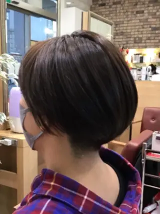 ショート 工藤 麻知子のヘアスタイル