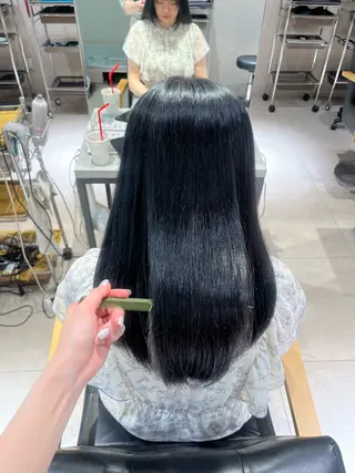 ロング manami/ ハッシュレイヤーのヘアスタイル