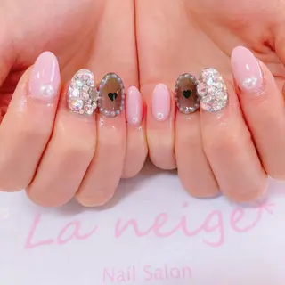 ネイル La neige* yuki 🐩🌙のネイルデザイン