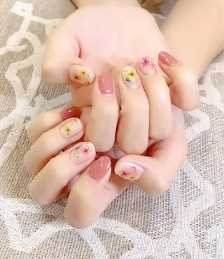 ネイル 🍒当日もOK🍒 𝑳𝑼𝑵𝑨花井のネイルデザイン