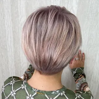 ロング カラー UNDER vr 【アンダーバー】のヘアスタイル