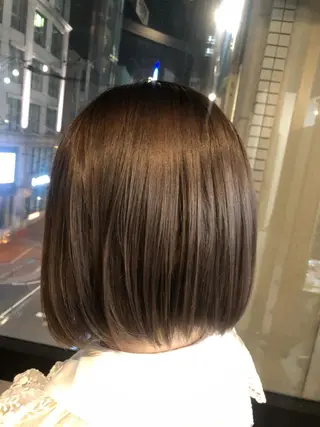 ショート カラー 髪質改善&ブリーチ 伊勢 祐一郎のヘアスタイル