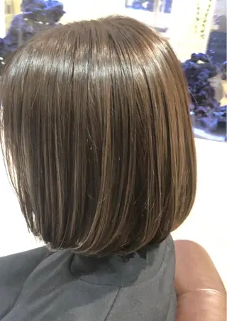 ショート カラー ブリーチなし✨艶髪 カラー𓃲YAGIのヘアスタイル