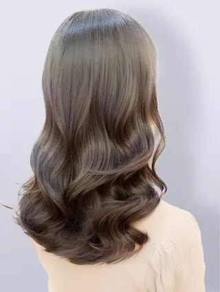 セミロング 当日予約◎/縮毛矯正 /艶カラー/雨森大晃のヘアスタイル