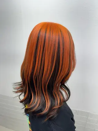 カラー ダブルスキルエクステ /羽エクステ白石宇由のヘアスタイル