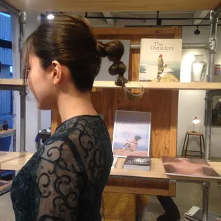 ミディアム ヘアアレンジ コウノス マサコのヘアスタイル