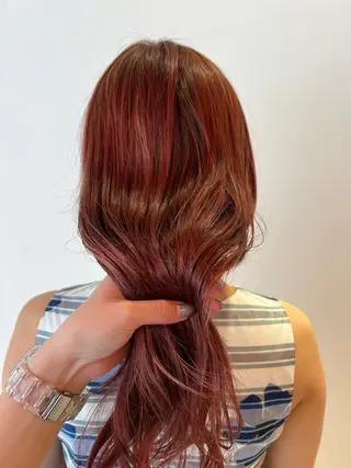 カラー 山本 麗のヘアスタイル