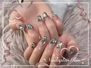 ネイル Nailsalon Rinのネイルデザイン