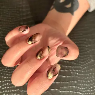 ネイル 光 るいのネイルデザイン