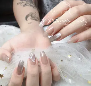 ネイル Moonstone Salonのネイルデザイン