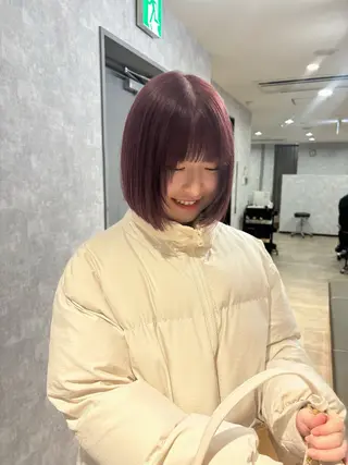 ショート 🌐NATSUMI 🌐【寒色カラー】のヘアスタイル