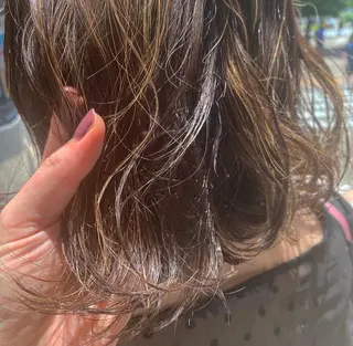 ミディアム カラー 滝本 里実のヘアスタイル