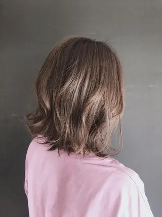ミディアム カラー ブリーチカラー 美髪矯正takaraのヘアスタイル