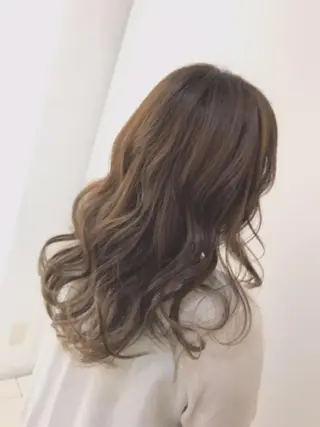 ロング カラー Hair esthe HAAAT 東口店のヘアスタイル