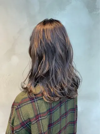 セミロング カラー パーマ ヘアアレンジ 顔周りカット・相談 レイヤーも◎しずくのヘアスタイル