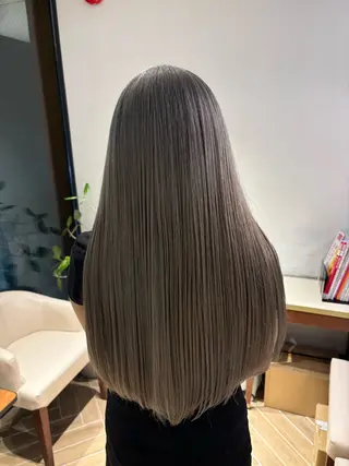 ロング カラー 山本 瑠虎のヘアスタイル