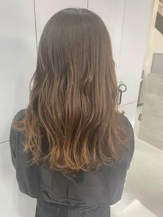 ロング 村山 豪歩のヘアスタイル