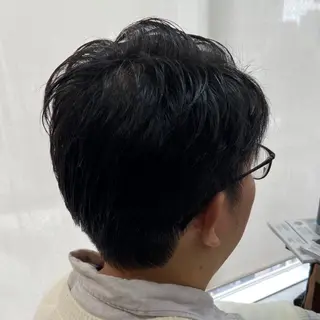 メンズ 安岡美咲✂︎ 艶カラー/髪質改善のヘアスタイル