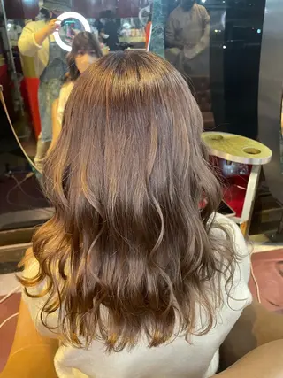 セミロング カラー 👑派手髪/カット 👑ANRYのヘアスタイル