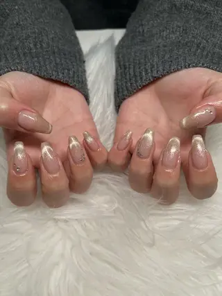 ネイル Altair🩷 Erinaのネイルデザイン