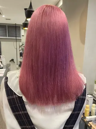 セミロング カラー 博多/ブリーチ/レイ ヤーカット/莉子のヘアスタイル