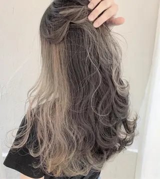 ミディアム レイヤーカット 川田くるみのヘアスタイル