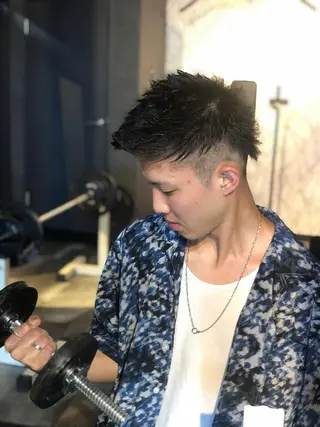 ショート 田中 就のヘアスタイル