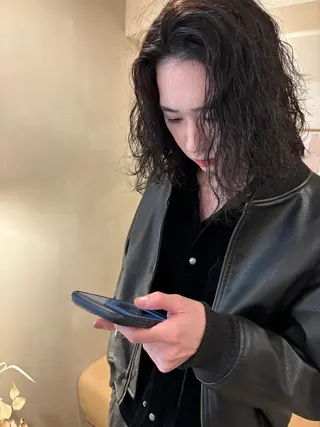 セミロング パーマ メンズ ツイスパ/波巻き 鈴木教介👯‍♀️のヘアスタイル