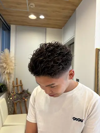 パーマ メンズ 笹江 瑞穂のヘアスタイル