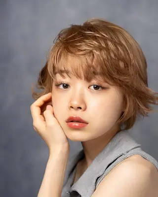 ショート カラー パーマ 松尾 泰伸のヘアスタイル