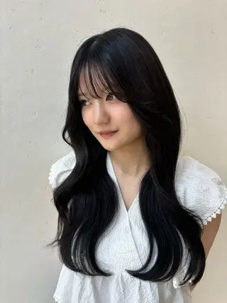 ロング カラー 森山 真衣香のヘアスタイル