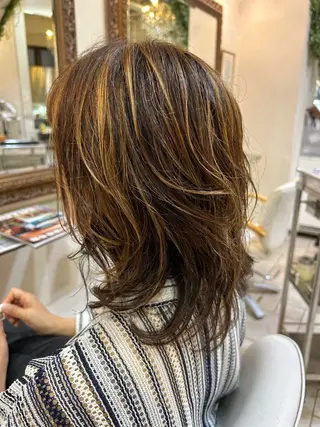 カラー 立石 タテイシのヘアスタイル