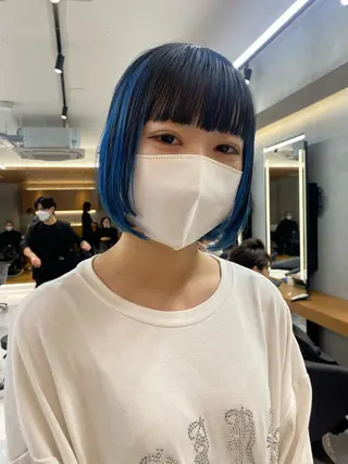 ショート カラー センターパート/ 暖色カラーayuのヘアスタイル