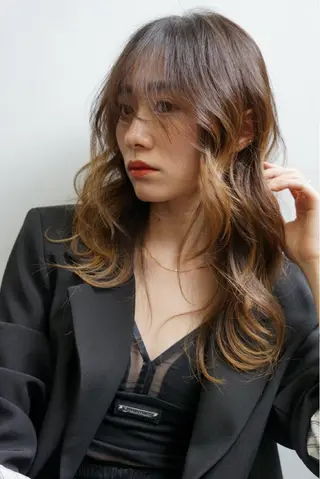 セミロング 江田 智沙穂のヘアスタイル