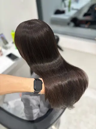 ロング カラー 流行りの透明感カラー ×縮毛矯正🤍ユウのヘアスタイル