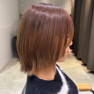 ミディアム カミヤ ミウのヘアスタイル