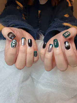 ネイル Ortus (ｵﾙﾄｩｽ)のネイルデザイン