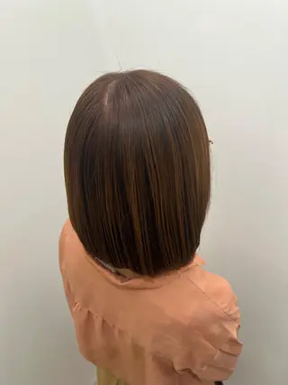ミディアム 美顔形成｜レイヤー ｜青山のヘアスタイル