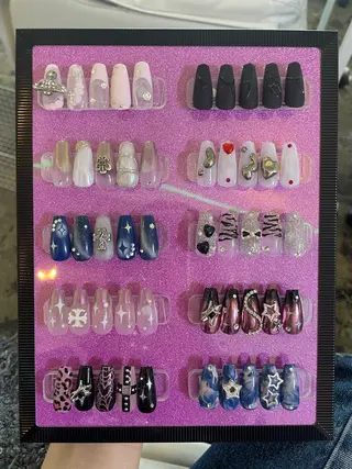 ネイル VENUSBELT 渋谷ネイル✧*｡のネイルデザイン