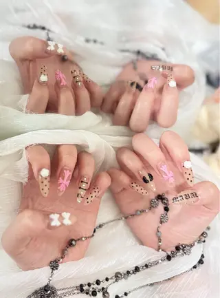 ネイル Anmi Nailのネイルデザイン