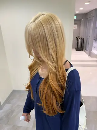ロング カラー ハイトーンレイヤー 顔まわりSOTAのヘアスタイル