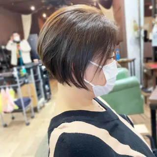 ショート ママ美容師🙆‍♀️ yukaのヘアスタイル