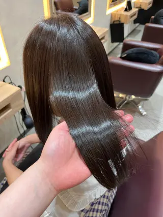 カラー 長尾 みのりのヘアスタイル