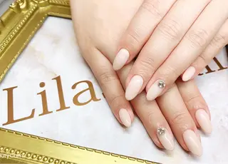 ネイル Lilas Nailのネイルデザイン