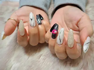 ネイル オーナーネイリスト MAKIのネイルデザイン