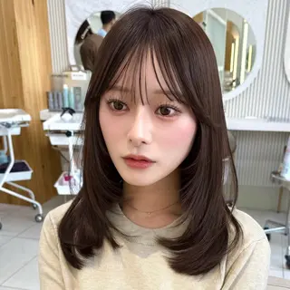 セミロング 似合わせレイヤー/ 透明感カラーのヘアスタイル